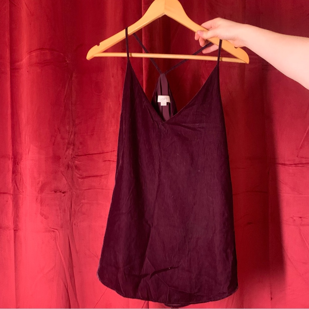 Stunning rich color on tank top